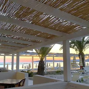 Lido Di On The Village de vacances